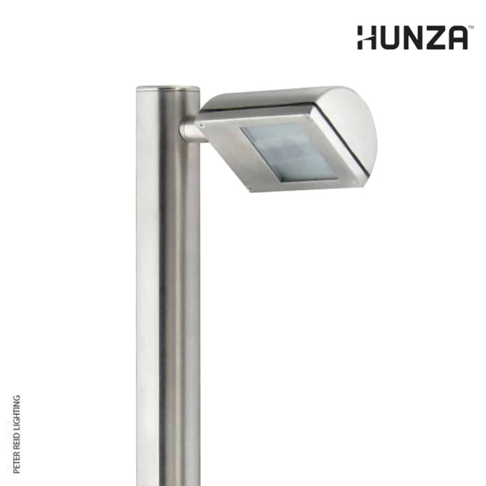 Hunza Lighting Border Light G9 (240v) in stainless steel close up image